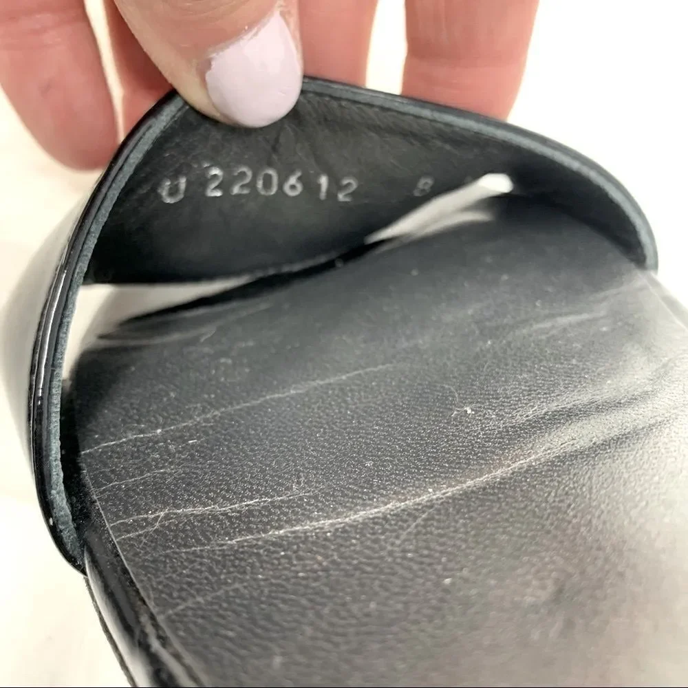 Stuart Weitzman Pewee Patent City Black Sandal size 8